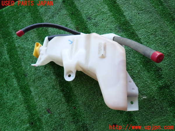 2UPJ-9231302410]ジープ・グランドチェロキー(WK36T)ラジエータータンク 中古_2
