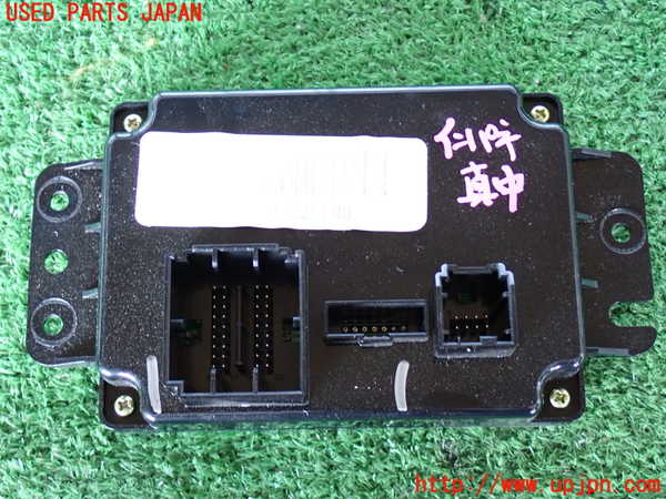 2UPJ-9231306146]ジープ・グランドチェロキー(WK36T)コンピューター1 中古_2