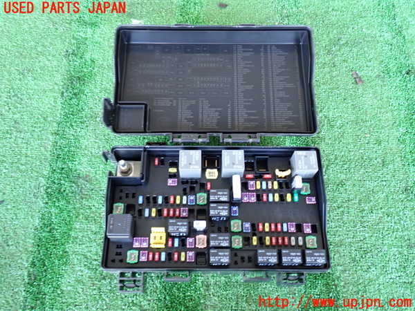 2UPJ-9231306741]ジープ・グランドチェロキー(WK36T)ヒューズボックス1 中古_2