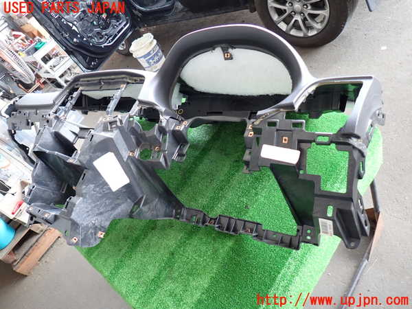 2UPJ-9231307505]ジープ・グランドチェロキー(WK36T)ダッシュボード 中古_2