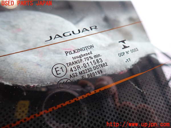 2UPJ-9231311560]ジャガー・XE(JA2XC)リアガラス (43R-011583 M3232) 中古_3