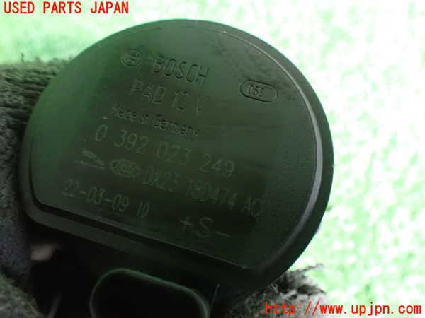 2UPJ-9231312110]ジャガー・XE(JA2XC)ウォーターポンプ 中古_3