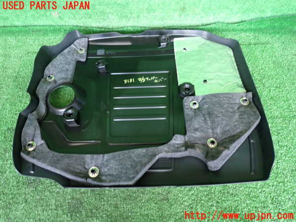 2UPJ-9231312160]ジャガー・XE(JA2XC)エンジンアッパーカバー 中古_2