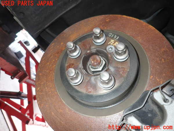 2UPJ-9231314305]ジャガー・XE(JA2XC)左リアナックルハブ 中古_2