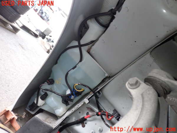 2UPJ-9231316791]ジャガー・XE(JA2XC)ウォッシャータンク1 中古_2