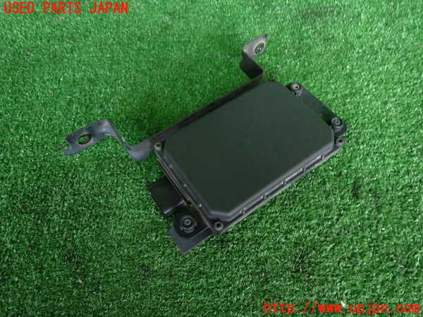2UPJ-9231316381]ジャガー・XE(JA2XC)センサー1 中古_2