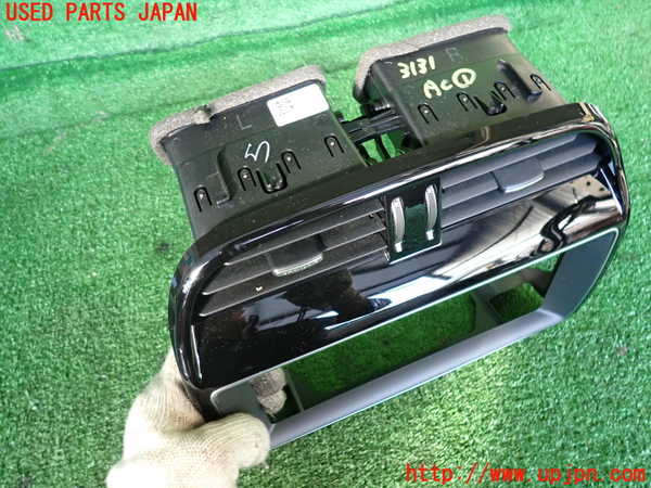 2UPJ-9231317526]ジャガー・XE(JA2XC)エアコン吹き出し口1 (真中) 中古_2