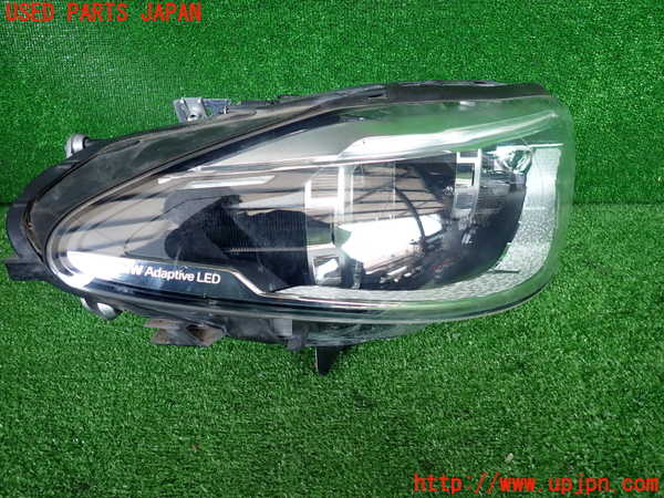 2UPJ-9231321130]BMW アクティブハイブリッド5(AH5)(FZ35)(F10)右ヘッドライト LED 中古_2