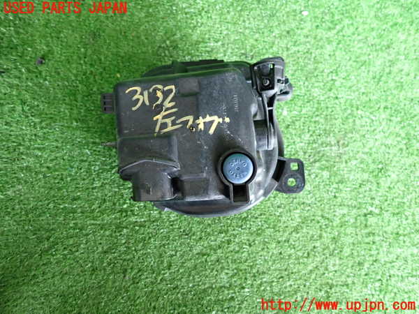 2UPJ-9231321182]BMW アクティブハイブリッド5(AH5)(FZ35)(F10)左フォグ 中古_3