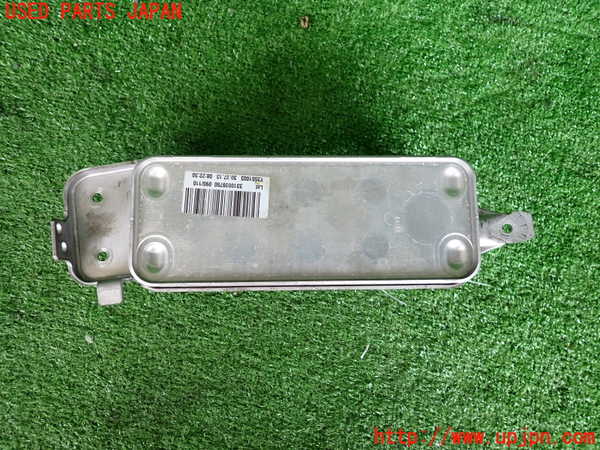 2UPJ-9231322482]BMW アクティブハイブリッド5(AH5)(FZ35)(F10)オイルクーラー2 中古_2