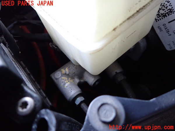 2UPJ-9231324050]BMW アクティブハイブリッド5(AH5)(FZ35)(F10)ブレーキマスターシリンダー 中古_2