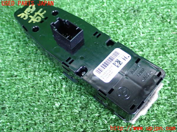 2UPJ-9231326240]BMW アクティブハイブリッド5(AH5)(FZ35)(F10)右前パワーウィンドウスイッチ 中古_2