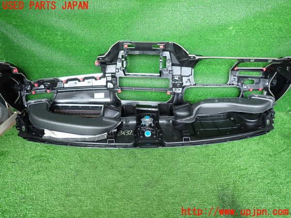 2UPJ-9231327505]BMW アクティブハイブリッド5(AH5)(FZ35)(F10)ダッシュボード 中古_5