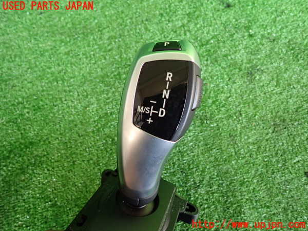 2UPJ-9231327555]BMW アクティブハイブリッド5(AH5)(FZ35)(F10)ATシフトレバー 中古_2