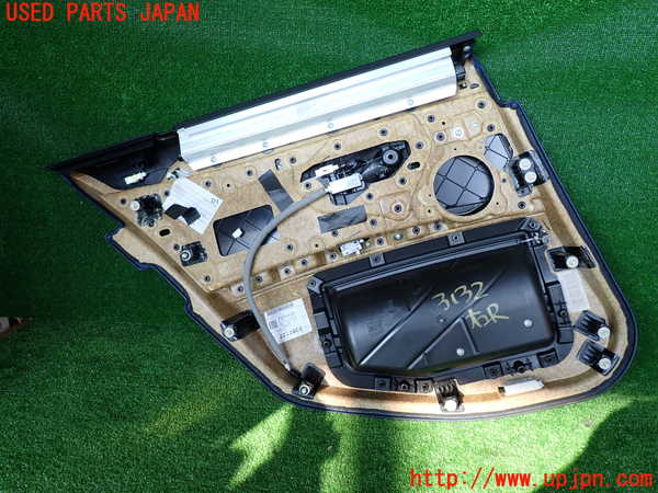 2UPJ-9231321294]BMW アクティブハイブリッド5(AH5)(FZ35)(F10)右後ドア内張り 中古_2