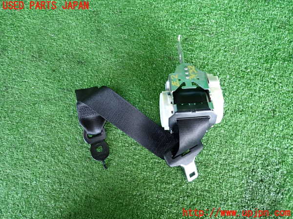 2UPJ-9231327185]BMW アクティブハイブリッド5(AH5)(FZ35)(F10)左2列目シートベルト 中古_2