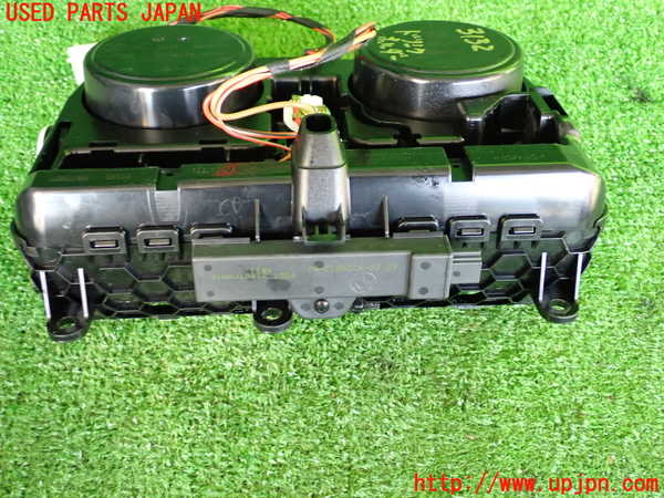 2UPJ-9231327810]BMW アクティブハイブリッド5(AH5)(FZ35)(F10)ドリンクホルダー 中古_3
