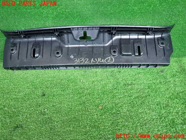 2UPJ-9231327692]BMW アクティブハイブリッド5(AH5)(FZ35)(F10)内装トリム類2 中古_4