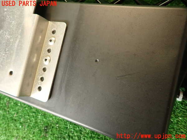 2UPJ-9231331050]DSオートモビルズ ・DS 7(DS7 クロスバック)(X745G06)ラジエターグリル 中古_4