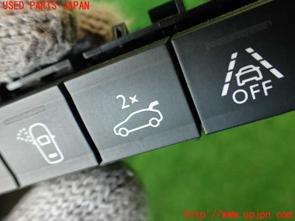2UPJ-9231336307]DSオートモビルズ ・DS 7(DS7 クロスバック)(X745G06)スイッチ2 (レーンキープ等) 中古_2