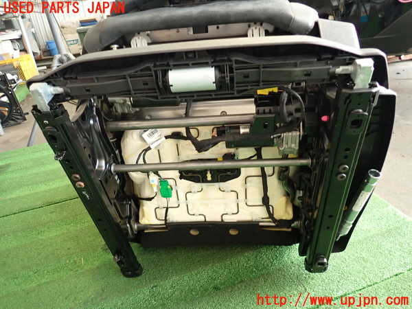 2UPJ-9231337065]DSオートモビルズ ・DS 7(DS7 クロスバック)(X745G06)助手席シート 中古_5