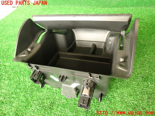 2UPJ-9231337841]DSオートモビルズ ・DS 7(DS7 クロスバック)(X745G06)小物入れ1 中古_3