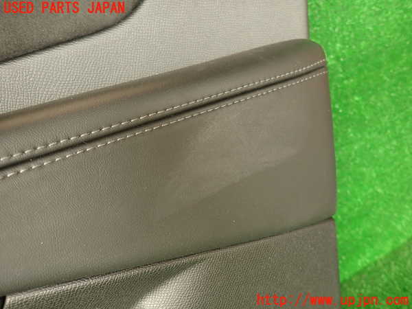 2UPJ-9231331234]DSオートモビルズ ・DS 7(DS7 クロスバック)(X745G06)右前ドア内張り 中古_2