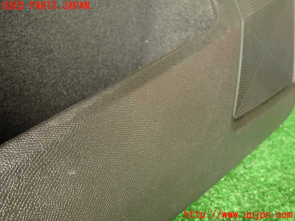 2UPJ-9231331264]DSオートモビルズ ・DS 7(DS7 クロスバック)(X745G06)左前ドア内張り 中古_3