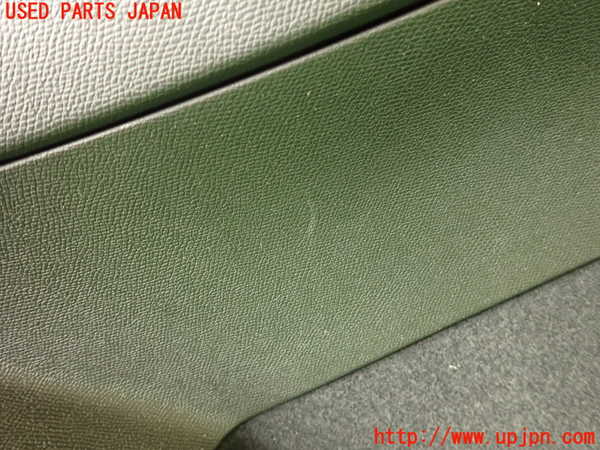 2UPJ-9231331264]DSオートモビルズ ・DS 7(DS7 クロスバック)(X745G06)左前ドア内張り 中古_4