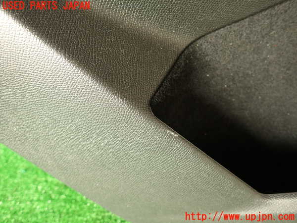 2UPJ-9231331324]DSオートモビルズ ・DS 7(DS7 クロスバック)(X745G06)左後ドア内張り 中古_2