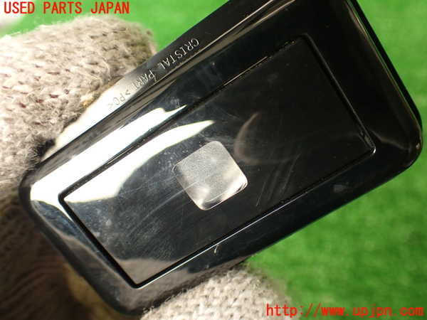 2UPJ-9231336413]DSオートモビルズ ・DS 7(DS7 クロスバック)(X745G06)ルームランプ3 (左 2列目) 中古_2