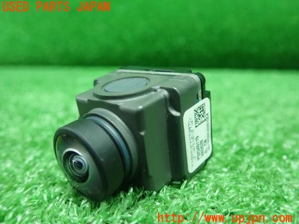 3UPJ=9231340560]ボルボ EX40(XE400RXCE)純正 P32340119 VAD628 フロントバンパーカメラ 中古_4