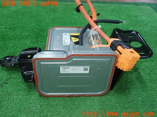 3UPJ=9231340579]ボルボ EX40(XE400RXCE)純正 32400531 32352953 EVユニット① コアヒーター 中古_3