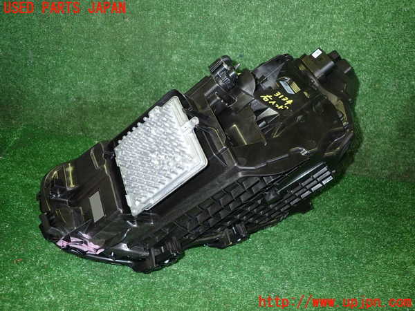 2UPJ-9231341130]ボルボ・EX40(XC40 リチャージ)(XE400RXCE)右ヘッドライト LED 【ジャンク品】 中古_2