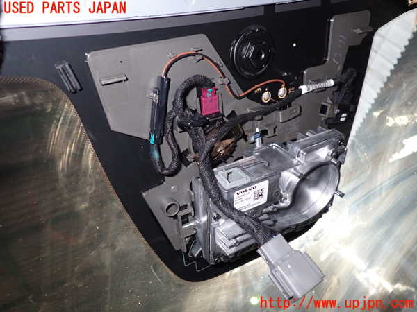 2UPJ-9231341195]ボルボ・EX40(XC40 リチャージ)(XE400RXCE)フロントガラス (43R-000254 M4145) 中古_4