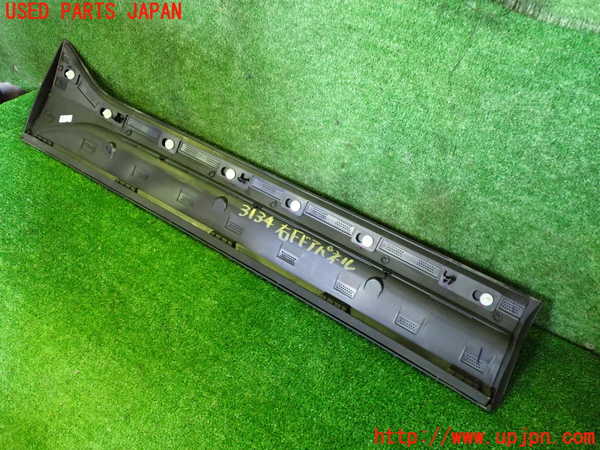2UPJ-9231341232]ボルボ・EX40(XC40 リチャージ)(XE400RXCE)右前ドアパネル 中古_2
