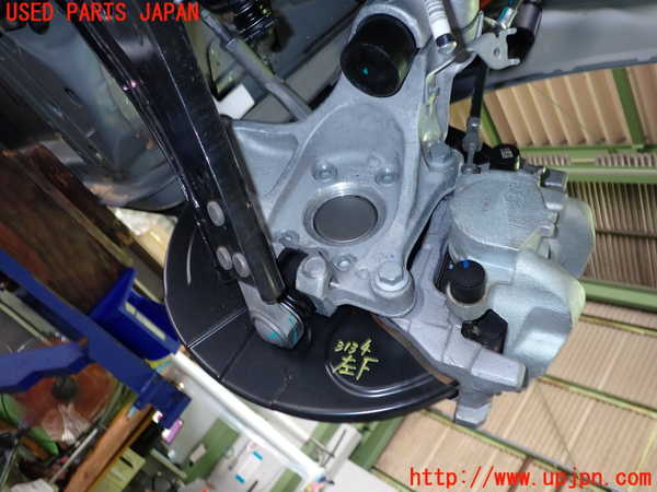 2UPJ-9231344295]ボルボ・EX40(XC40 リチャージ)(XE400RXCE)左フロントナックルハブ 中古_3
