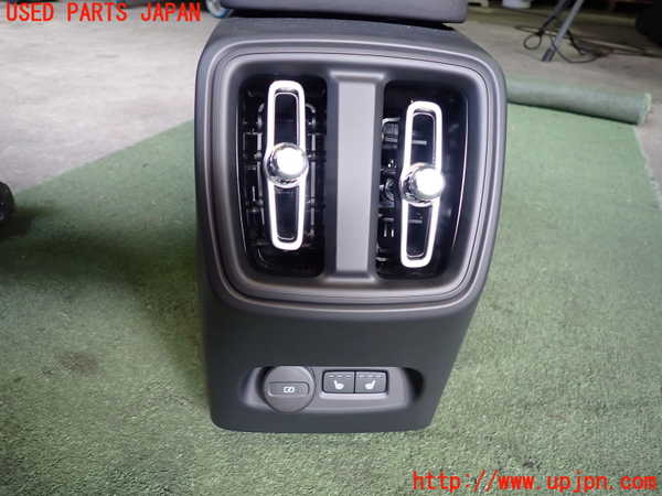 2UPJ-9231347540]ボルボ・EX40(XC40 リチャージ)(XE400RXCE)センターコンソール 中古_4