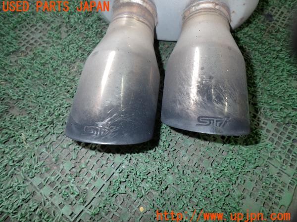 3UPJ=9231350152]WRX STI(VAB C型)STI PERFORMANCE MUFFLER パフォーマンスマフラー リアマフラー 中古_4