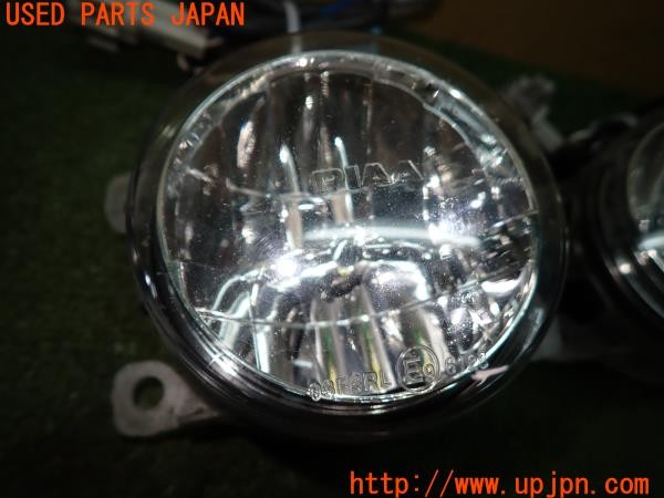 3UPJ=9231350558]WRX STI(VAB C型)純正 PIAA ピア 03F3PL フォグランプ 中古_2