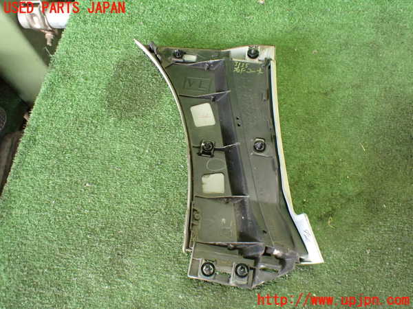 2UPJ-9231351100]WRX STI(VAB)右前コーナーパネル 中古_3