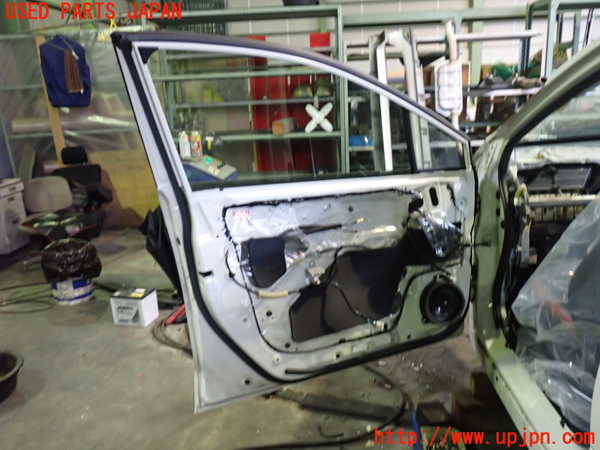 2UPJ-9231351260]WRX STI(VAB)左前ドア 【ジャンク品】 (M2H3U) 中古_4