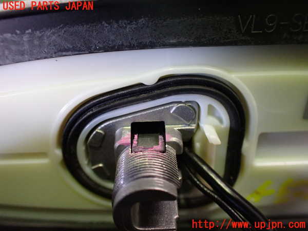 2UPJ-9231356550]WRX STI(VAB)アンテナ 中古_5