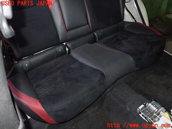 2UPJ-9231357385]WRX STI(VAB)リアシート 中古_3