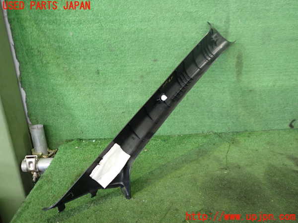 2UPJ-9231357660]WRX STI(VAB)左フロントピラートリム 中古_2