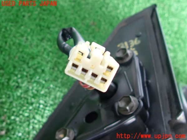 2UPJ-9231361210]アルテッツァ(GXE10)右ドアミラー 中古_3