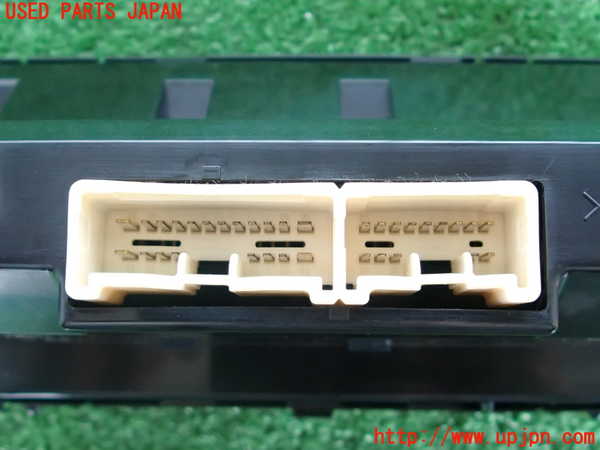 2UPJ-9231366066]アルテッツァ(GXE10)エアコンスイッチ1 中古_3
