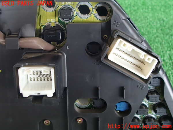 2UPJ-9231366170]アルテッツァ(GXE10)スピードメーター 中古_4