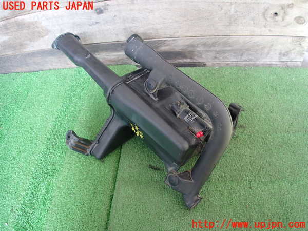 2UPJ-9231366791]アルテッツァ(GXE10)ウォッシャータンク1 中古_2