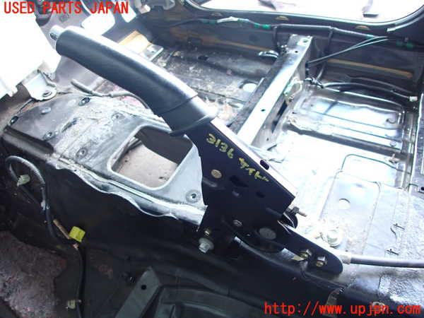 2UPJ-9231367550]アルテッツァ(GXE10)サイドブレーキレバー 中古_2